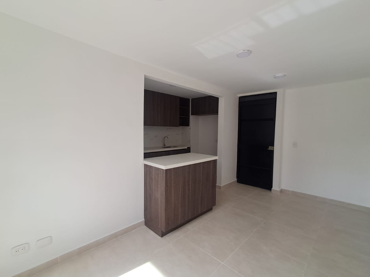 Apartamento en arriendo en Cuatro Esquinas, Rionegro · foto 8 de 18