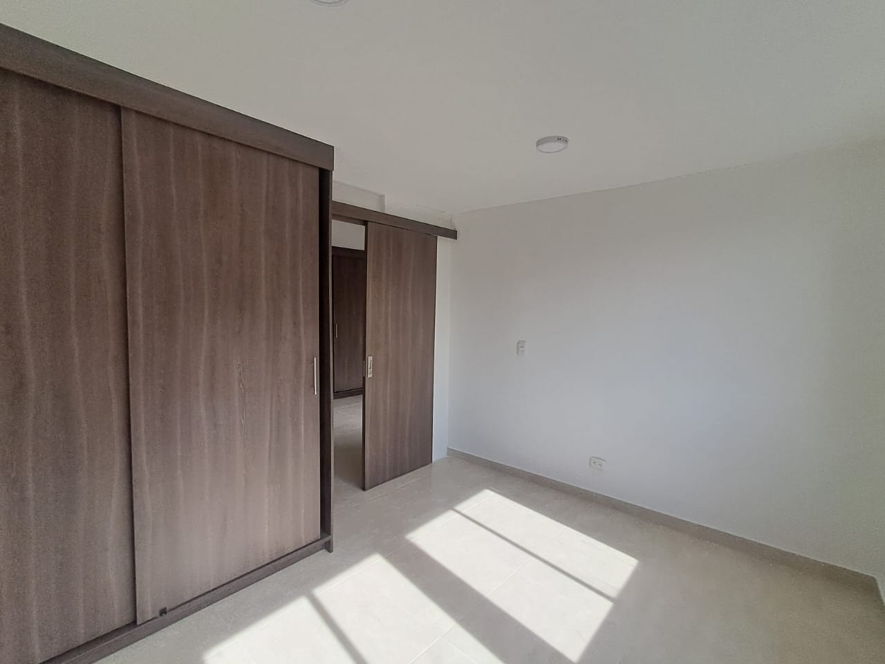 Apartamento en arriendo en Cuatro Esquinas, Rionegro · foto 10 de 18
