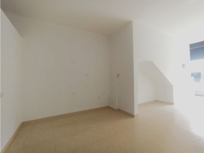 Local en venta en Villa Del Parque, Itagüí, 27 m² · foto 5 de 6