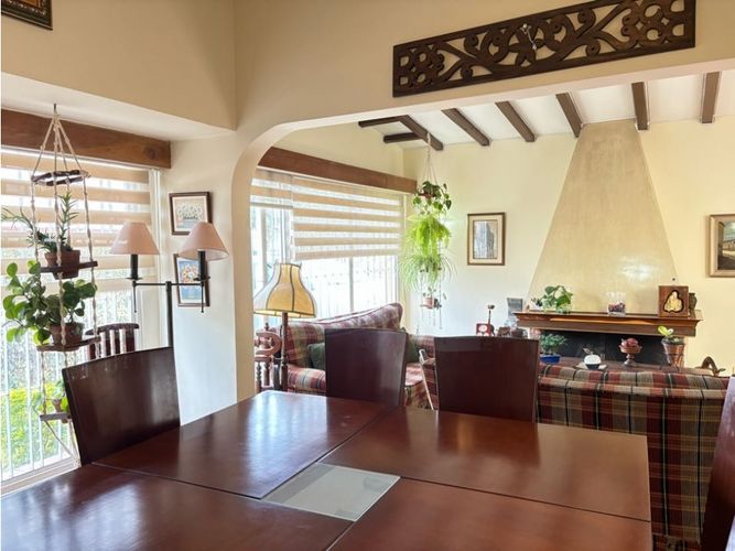 Casa de 3 alcobas en venta en Canodromo, Bogotá, 161 m² · foto 2 de 21