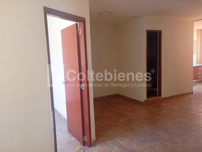 Edificio en venta en Calasanz, Medellín, 318 m² · foto 15 de 24