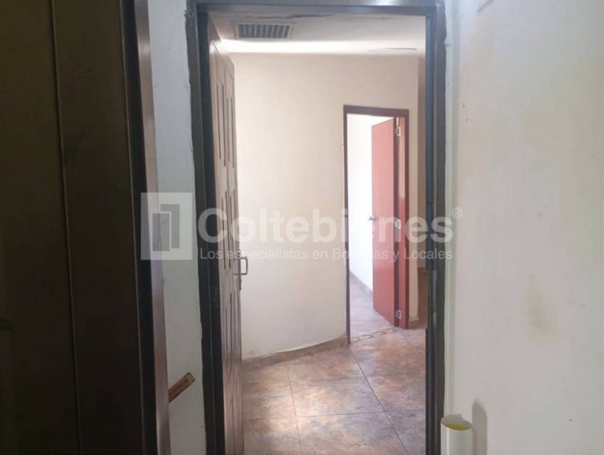 Edificio en venta en Calasanz, Medellín, 318 m² · foto 17 de 24