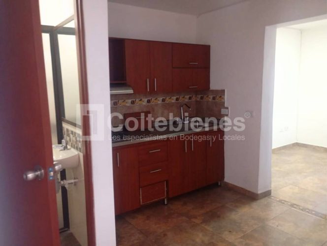 Edificio en venta en Calasanz, Medellín, 318 m² · foto 20 de 24
