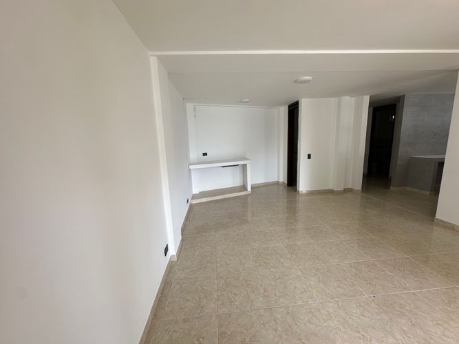 Local en venta en Avenida Centenario, Armenia, 235 m² · foto 3 de 24