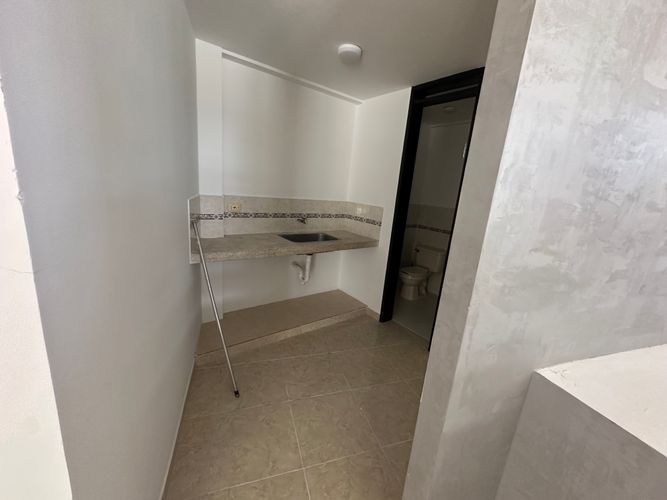 Local en venta en Avenida Centenario, Armenia, 235 m² · foto 10 de 24