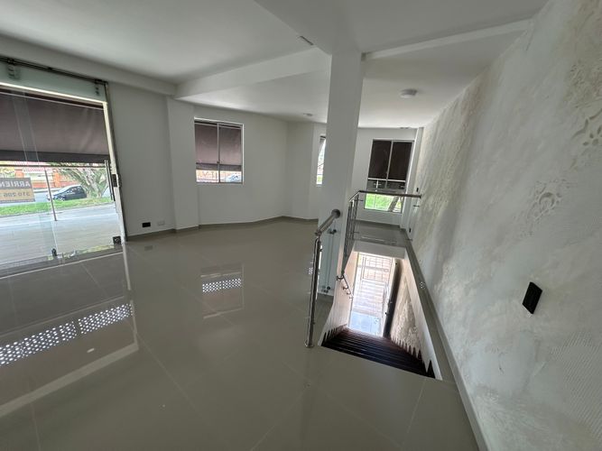 Local en venta en Avenida Centenario, Armenia, 235 m² · foto 16 de 24