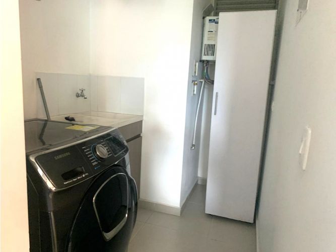 Apartamento de 3 alcobas en venta en Loma Del Esmeraldal, Envigado, 101 m² · foto 11 de 17