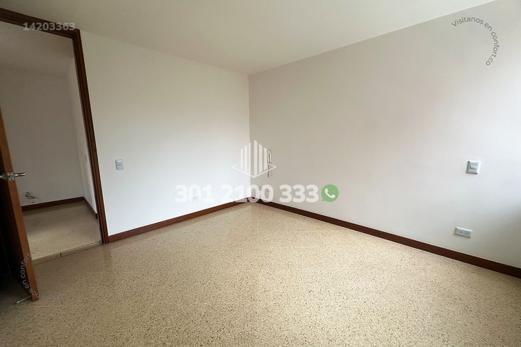 Apartamento de 3 alcobas en venta en Laureles, Medellín, 85 m² · foto 14 de 24