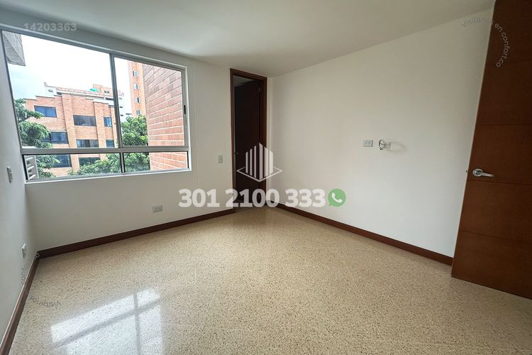 Apartamento de 3 alcobas en venta en Laureles, Medellín, 85 m² · foto 15 de 24