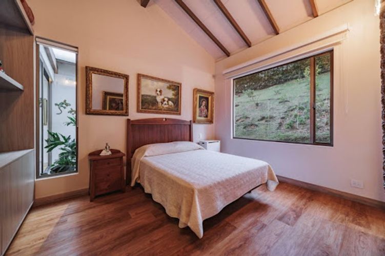 Casa de 3 alcobas en venta en Camargo, El Carmen de Viboral, 455 m² · foto 22 de 24