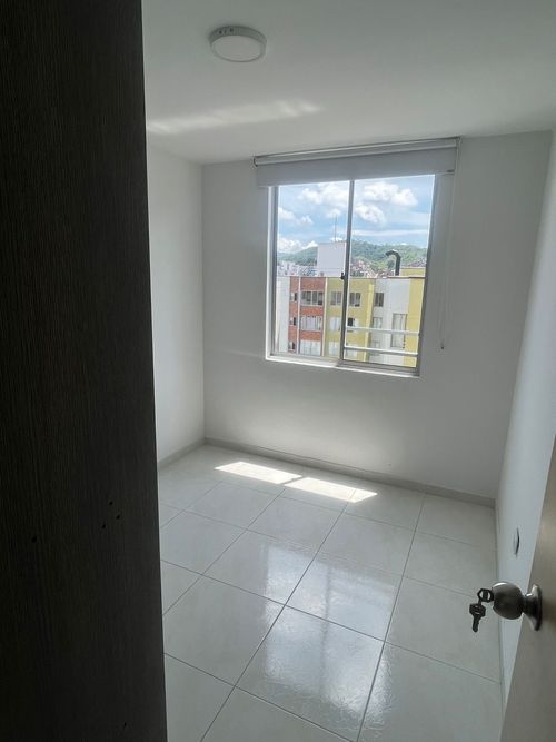 Apartamento de 2 alcobas en venta en Boulevar Del Puente, Piedecuesta, 60 m² · foto 6 de 14
