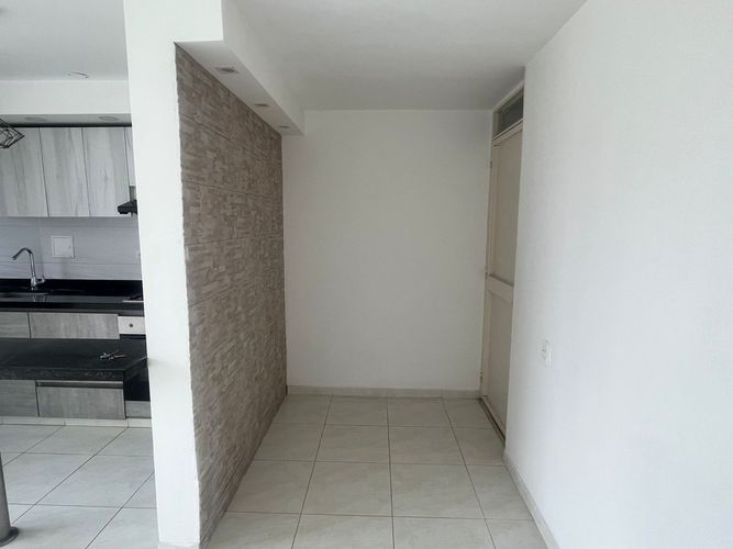 Apartamento de 2 alcobas en venta en Boulevar Del Puente, Piedecuesta, 60 m² · foto 7 de 14