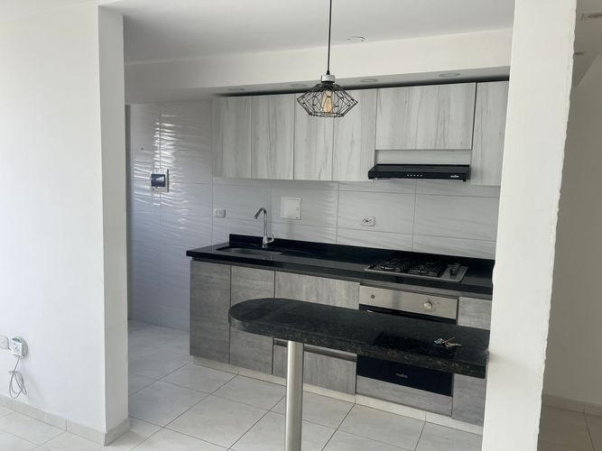 Apartamento de 2 alcobas en venta en Boulevar Del Puente, Piedecuesta, 60 m² · foto 10 de 14