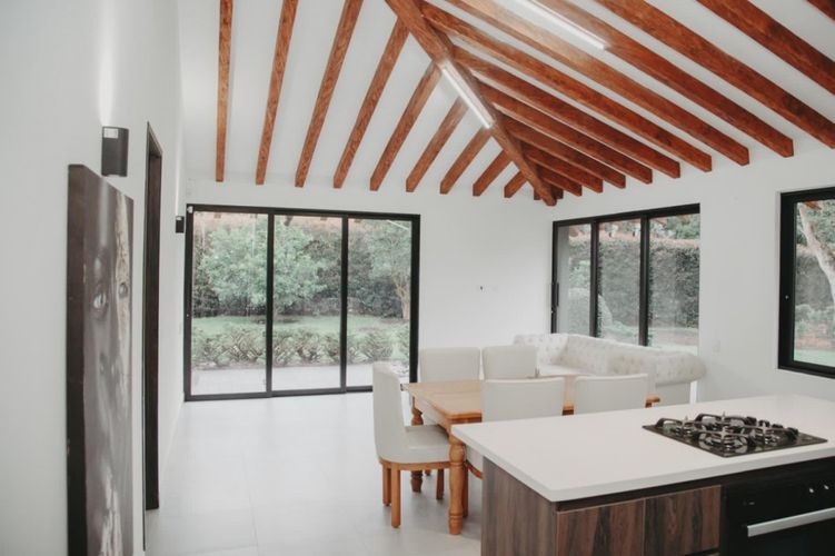Casa de 4 alcobas en venta en Llano Grande, Rionegro, 300 m² · foto 5 de 20
