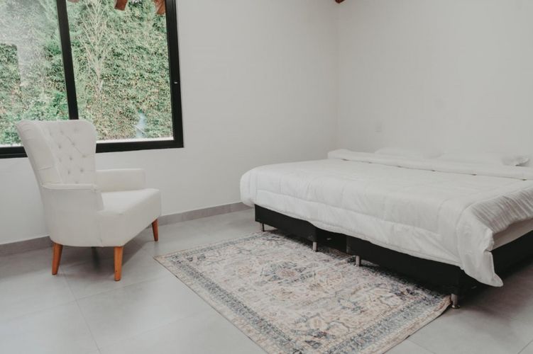 Casa de 4 alcobas en venta en Llano Grande, Rionegro, 300 m² · foto 10 de 20