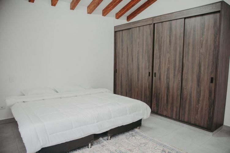 Casa de 4 alcobas en venta en Llano Grande, Rionegro, 300 m² · foto 11 de 20