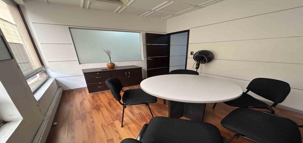 Oficina en arriendo en Sector Plaza De Bolivar, Pereira, 221 m² · foto 3 de 17
