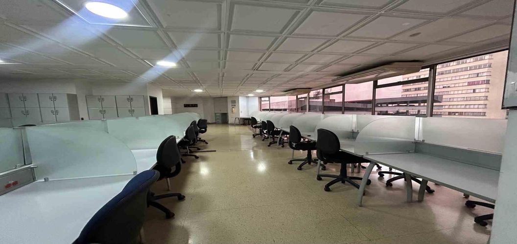 Oficina en arriendo en Sector Plaza De Bolivar, Pereira, 221 m² · foto 5 de 17