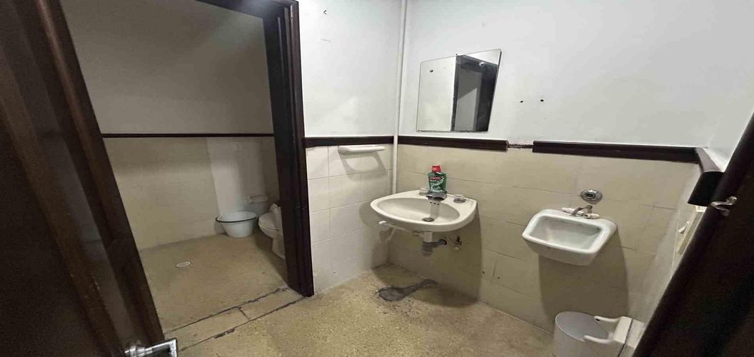 Oficina en arriendo en Sector Plaza De Bolivar, Pereira, 221 m² · foto 14 de 17