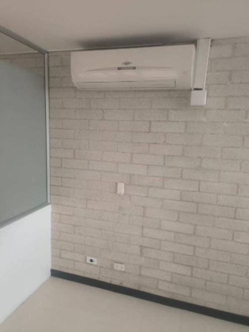 Oficina en arriendo en Las Vegas, Itagüí, 82 m² · foto 7 de 7