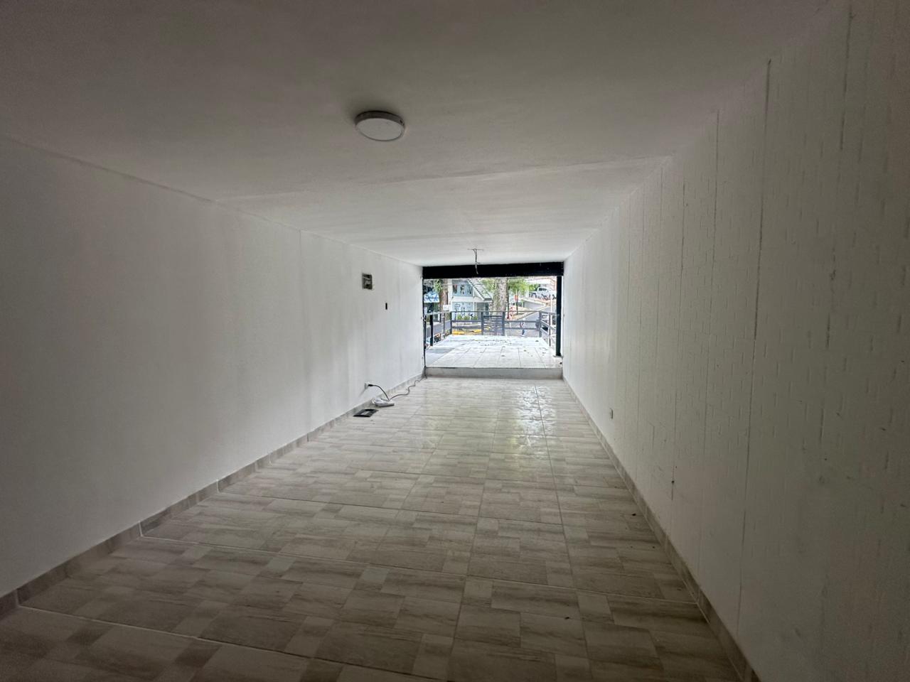 Retail space for rent in Circunvalar - alamos, Pereira