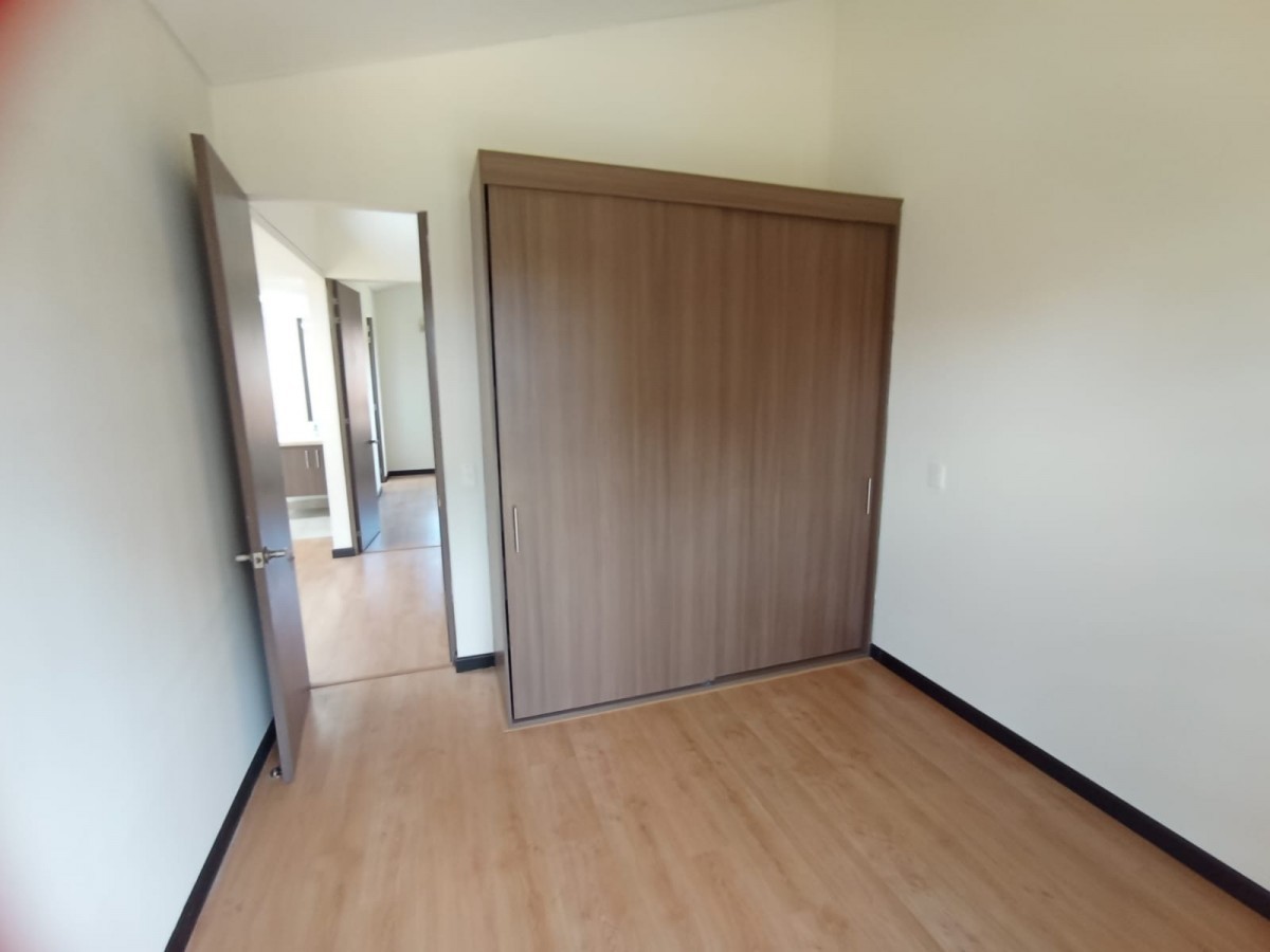 Casa en venta en Alcala, Mosquera · foto 13 de 21