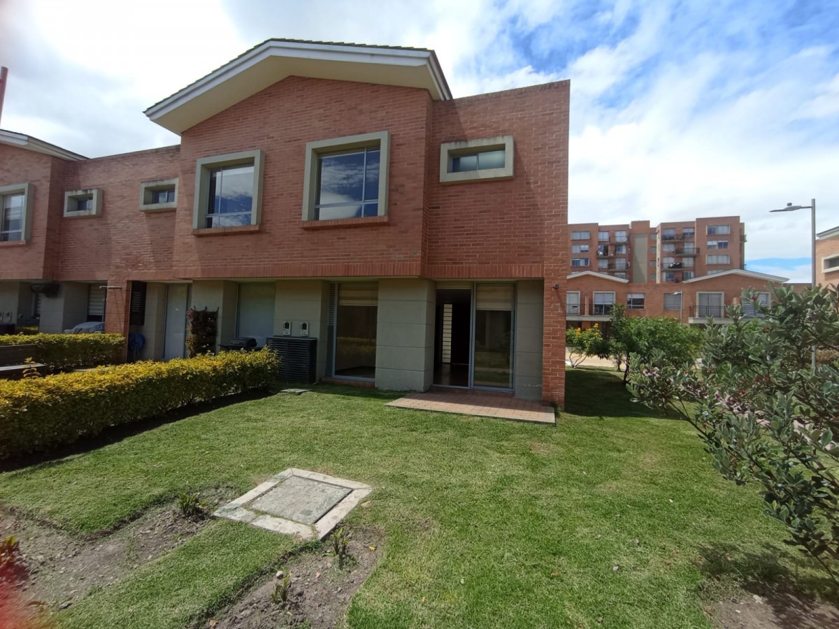 Casa en venta en Alcala, Mosquera · foto 18 de 21
