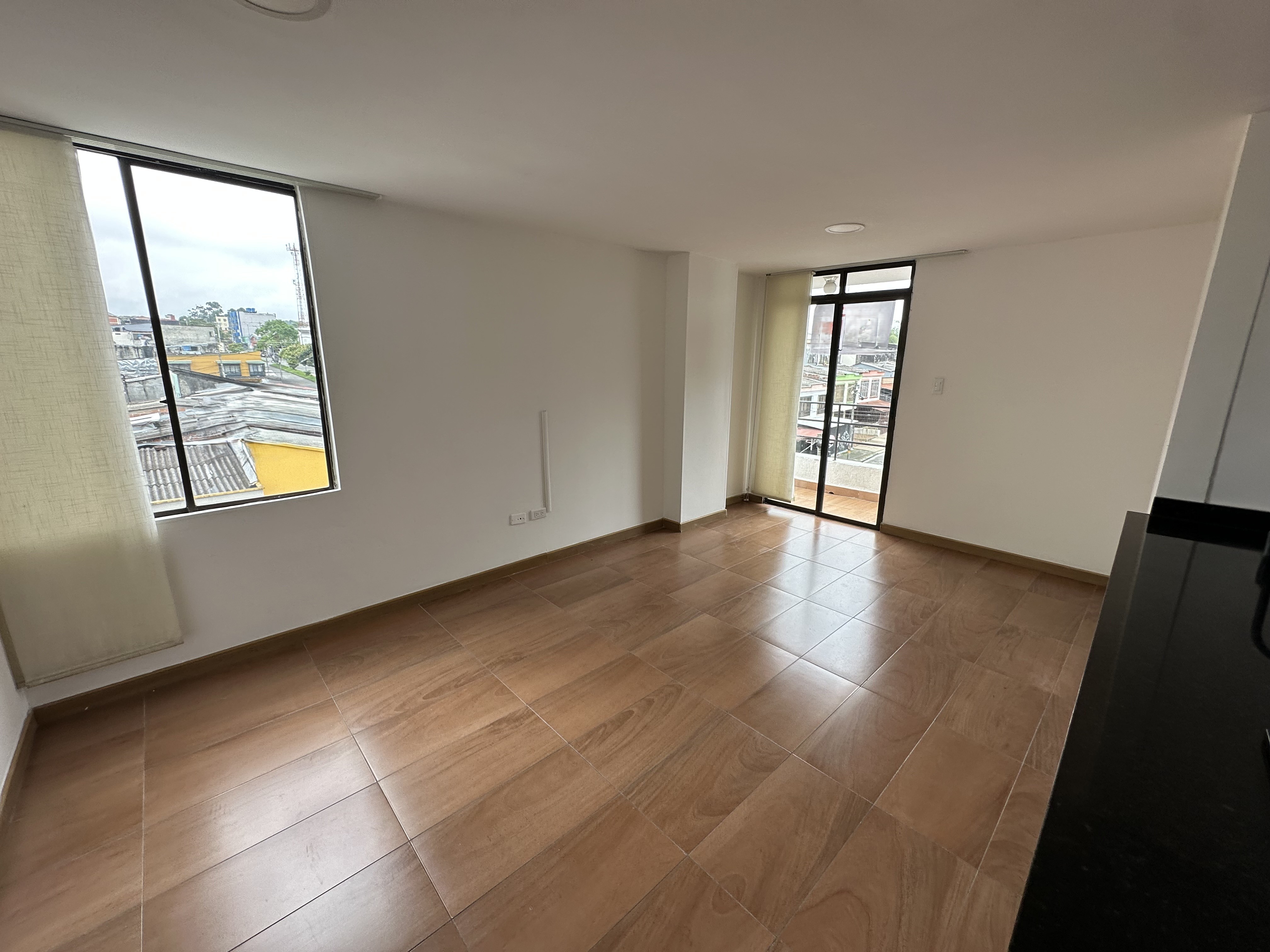 Apartamento en venta en Americas, Armenia · foto 2 de 17