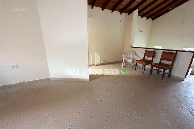 Casa de 4 alcobas en venta en Laureles, Medellín, 147 m² · foto 3 de 24