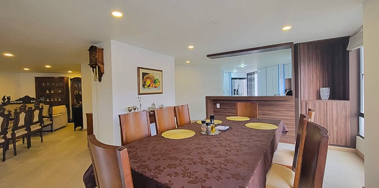 Apartamento en venta en Santa Barbara, Bogotá · foto 6 de 24
