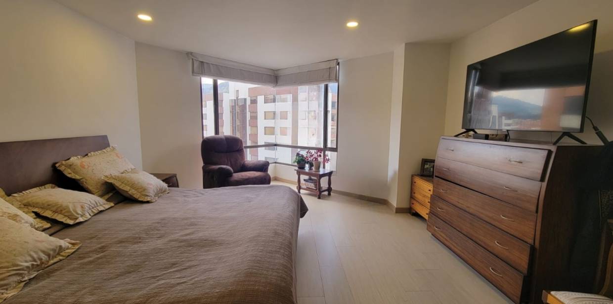 Apartamento en venta en Santa Barbara, Bogotá · foto 17 de 24