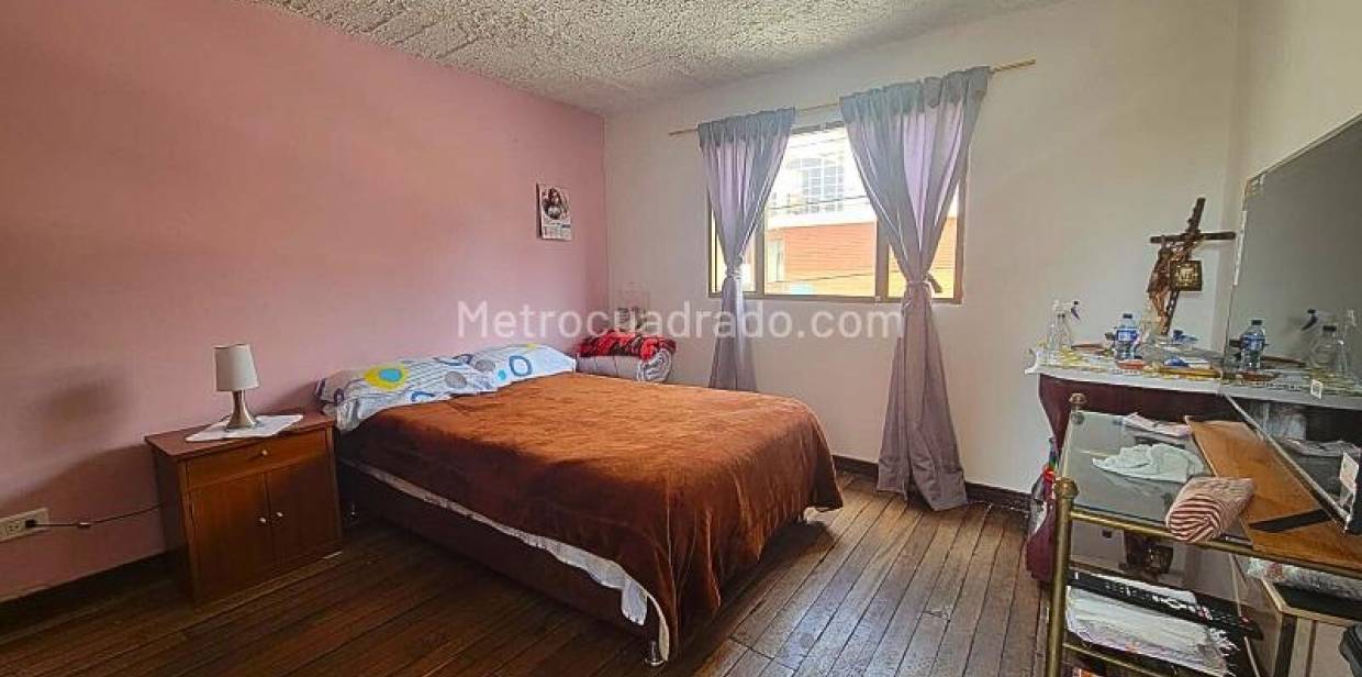 Casa en venta en Catalina, Bogotá · foto 2 de 5