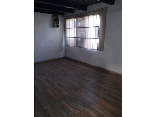 Bodega en venta en San Isidro, Itagüí, 1067 m² · foto 11 de 12