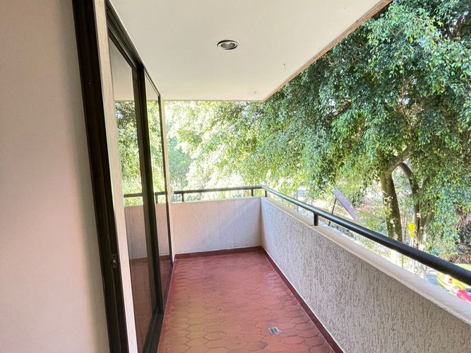 Apartamento de 2 alcobas en venta en Bosques De Zuñiga, Envigado, 107 m² · foto 6 de 17