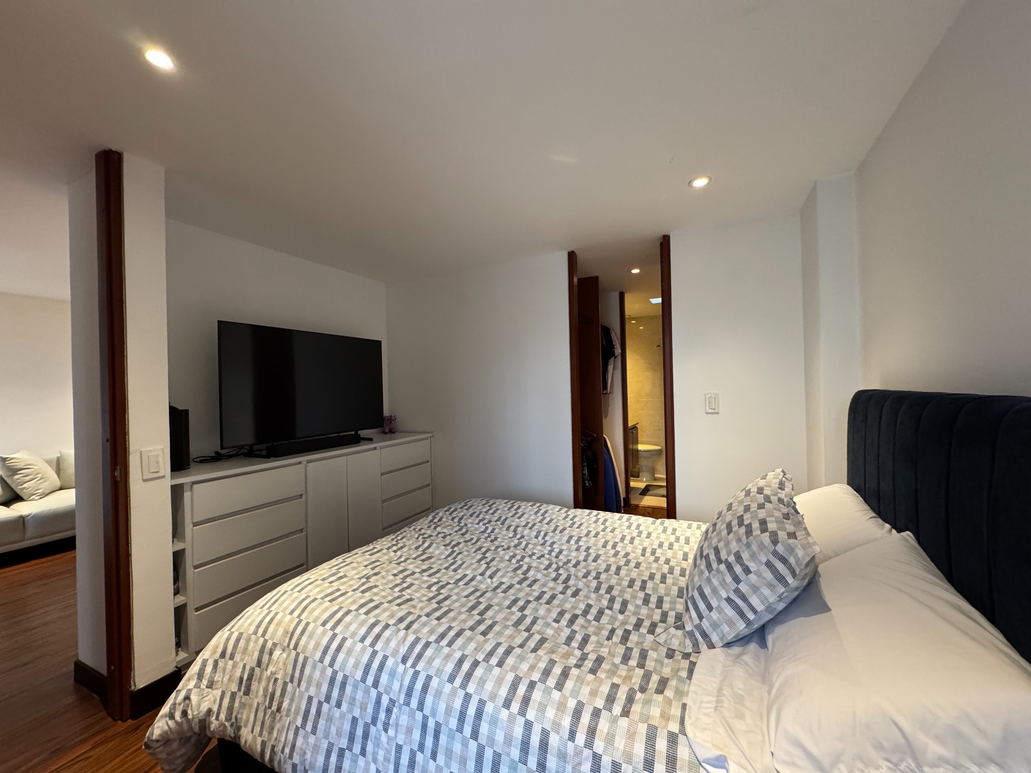 Apartamento en venta en Bella Suiza, Bogotá · foto 8 de 15