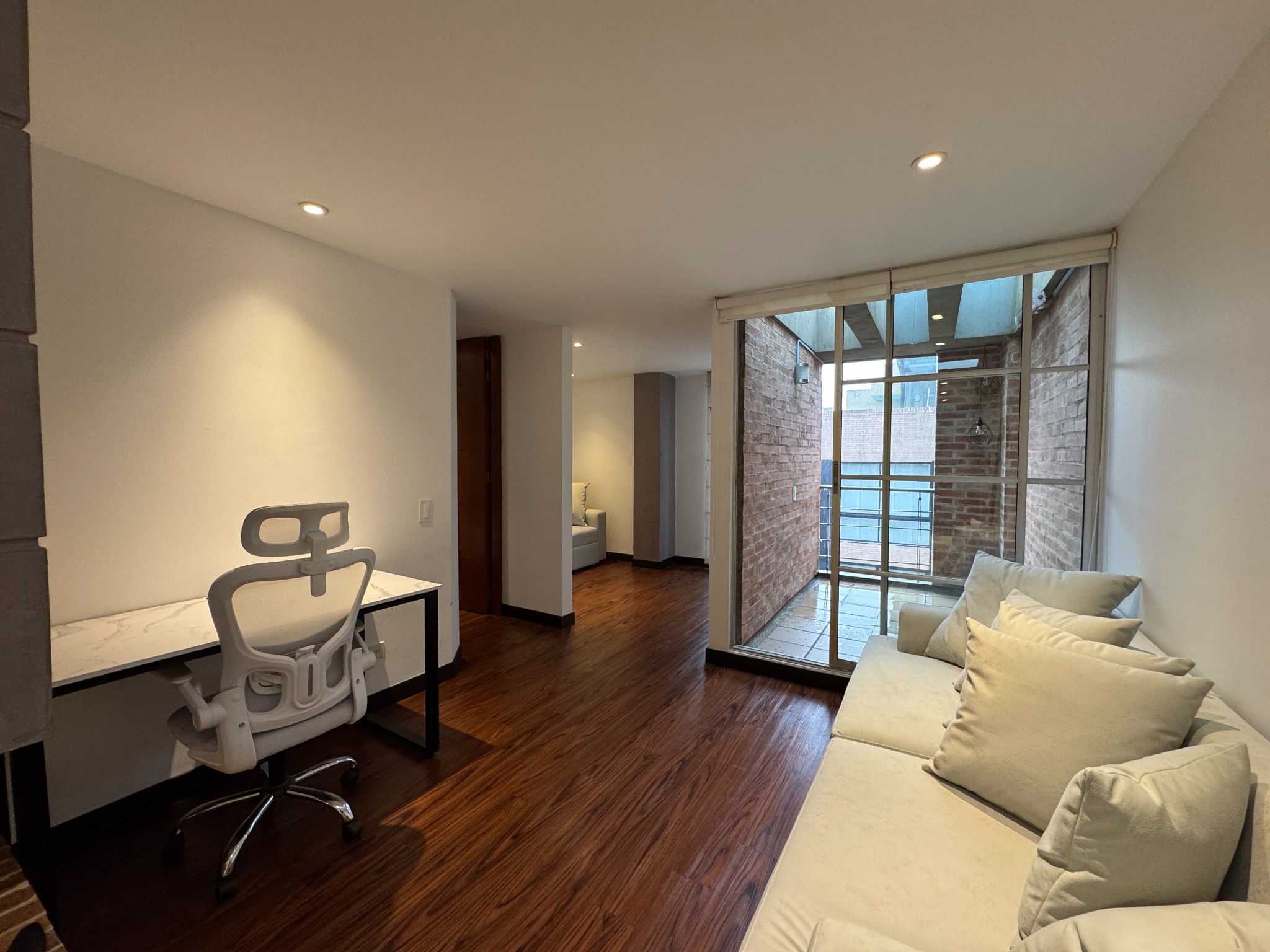 Apartamento en venta en Bella Suiza, Bogotá · foto 3 de 15