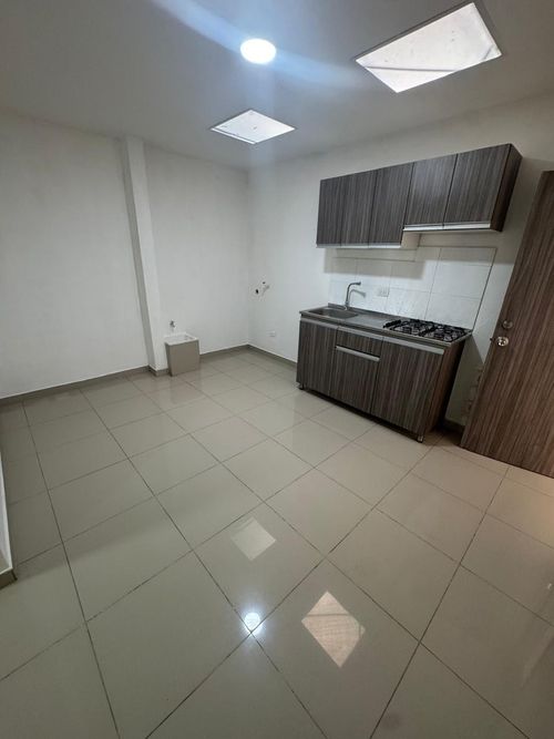 Casa de 6 alcobas en venta en San Vicente, Cali · foto 12 de 21