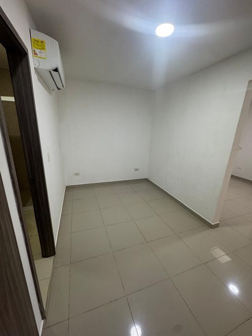Casa de 6 alcobas en venta en San Vicente, Cali · foto 15 de 21