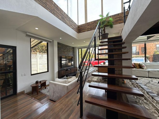 Casa de 3 alcobas en venta en Tiquiza, Chía, 260 m² · foto 23 de 24