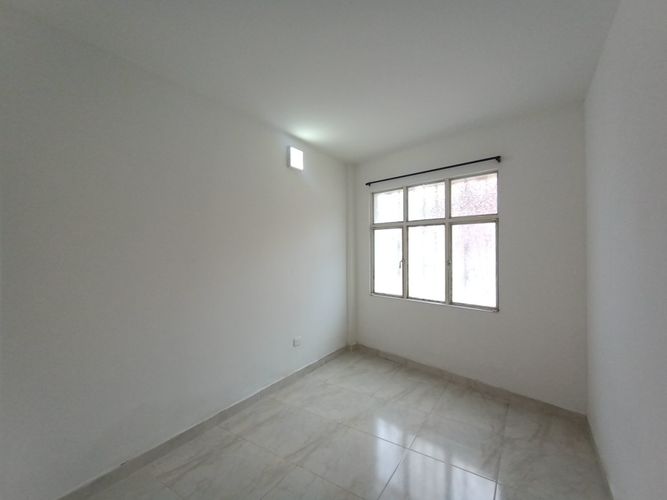 Casa de 6 alcobas en venta en Miraflores, Girardot, 200 m² · foto 11 de 21