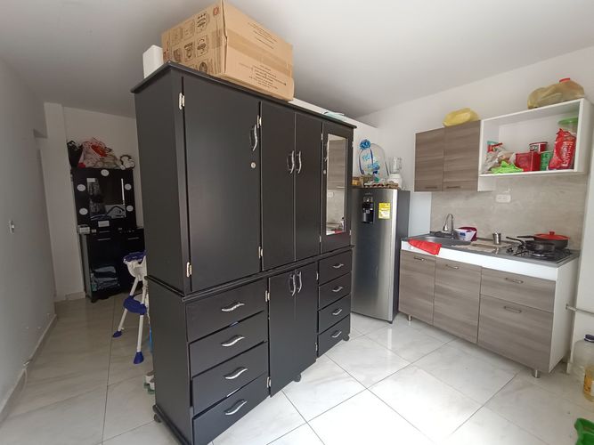 Casa de 6 alcobas en venta en Miraflores, Girardot, 200 m² · foto 14 de 21