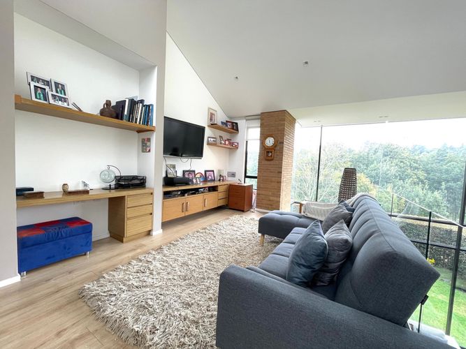 Casa en venta en Cerros De Suba, Bogotá · foto 13 de 21
