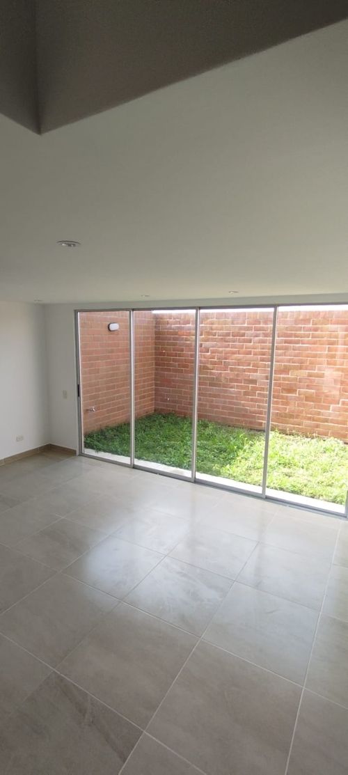 Casa de 3 alcobas en venta en Ciudad Pangola, Jamundí, 97 m² · foto 7 de 24