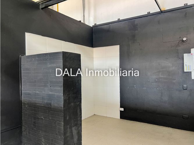 Local en arriendo en Centro Historico, Chía, 17 m² · foto 2 de 17