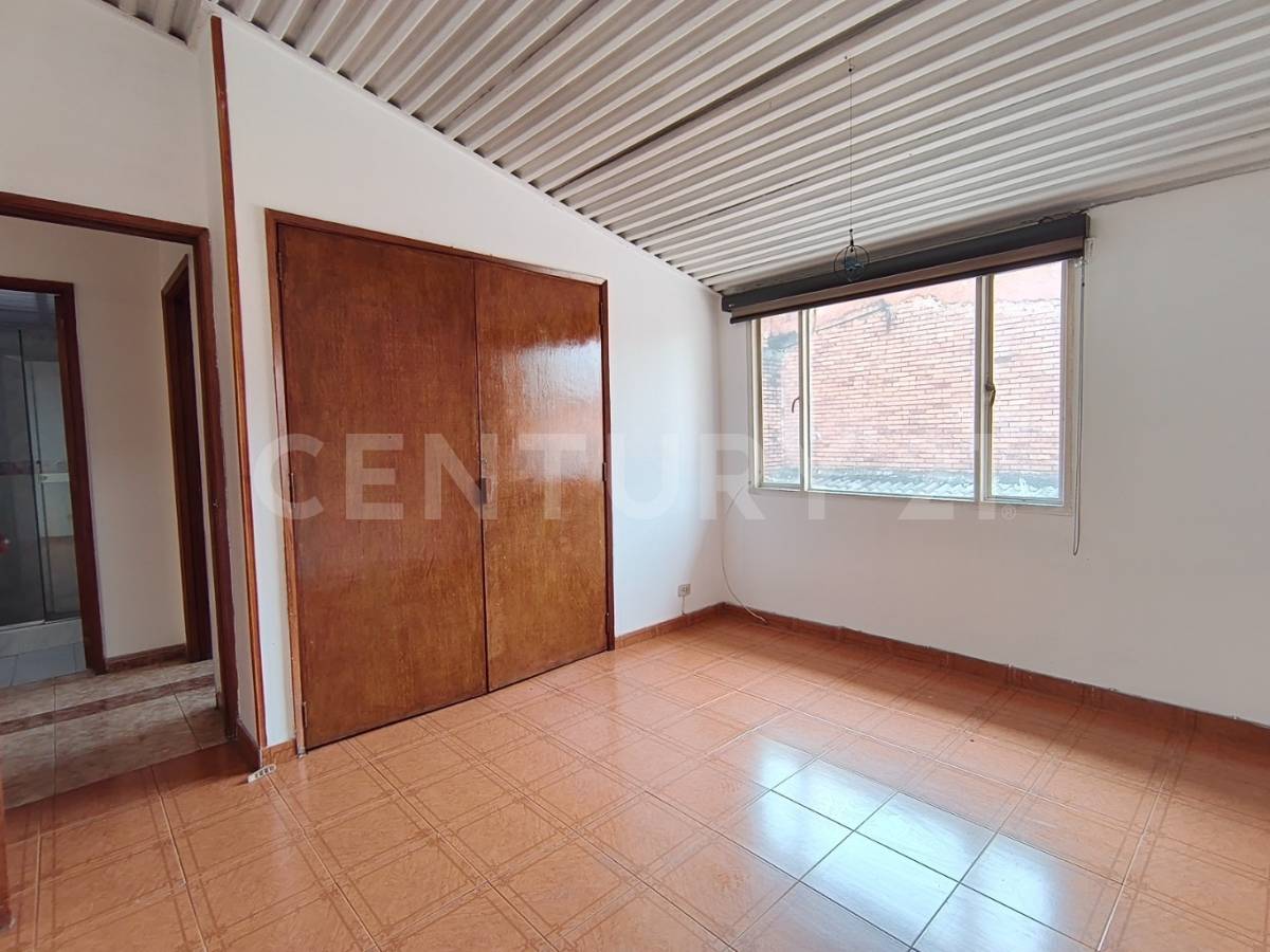 Casa en venta en La Esmeralda, Bogotá · foto 19 de 24