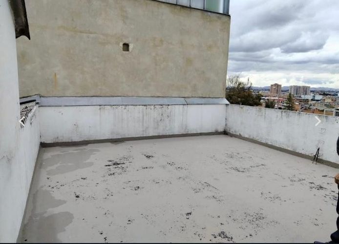 Casa de 5 alcobas en venta en Suba Centro, Bogotá, 251 m² · foto 9 de 9