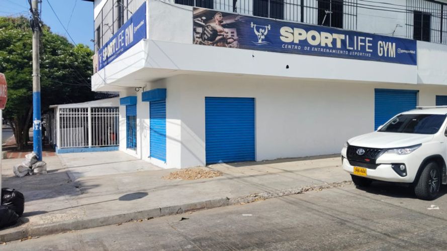 Local en arriendo en Alboraya, Barranquilla, 150 m² · foto 2 de 3