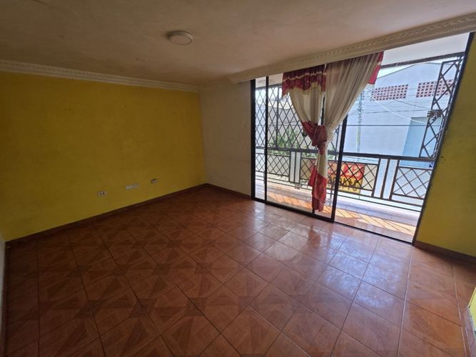 Casa de 8 alcobas en venta en Jorge Isaacs, Cali, 320 m² · foto 13 de 24