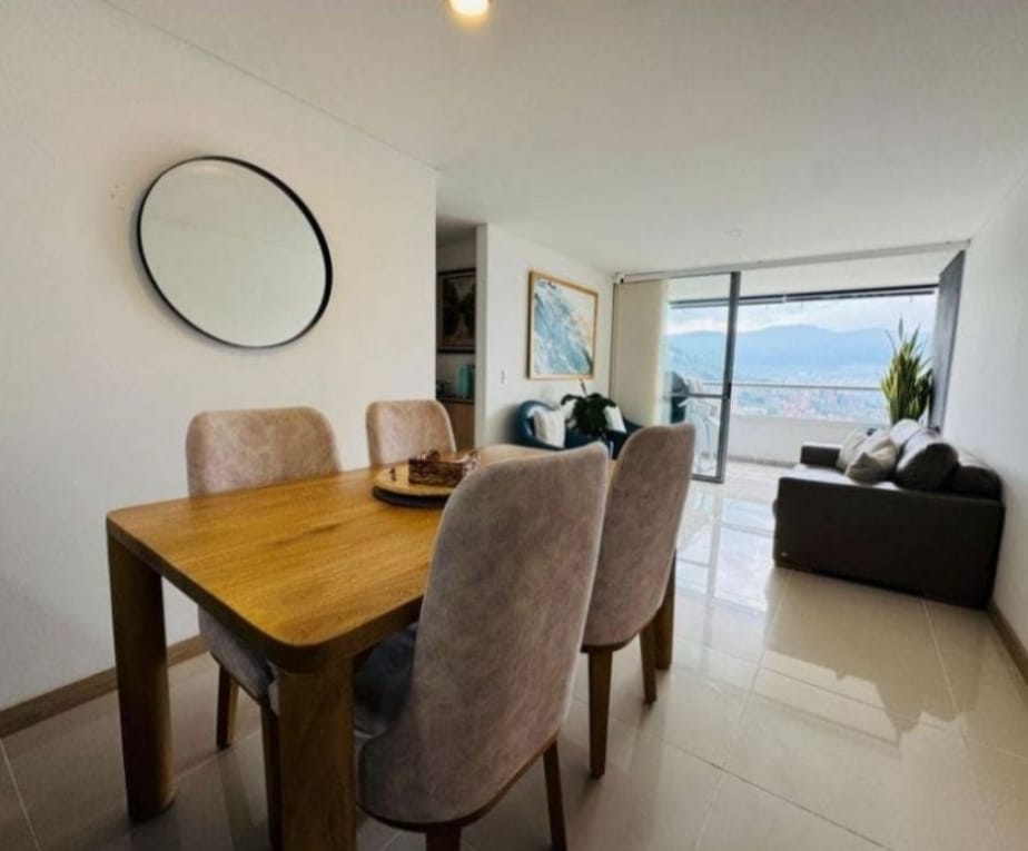 Apartamento en venta en Camino Verde, Envigado · foto 3 de 7