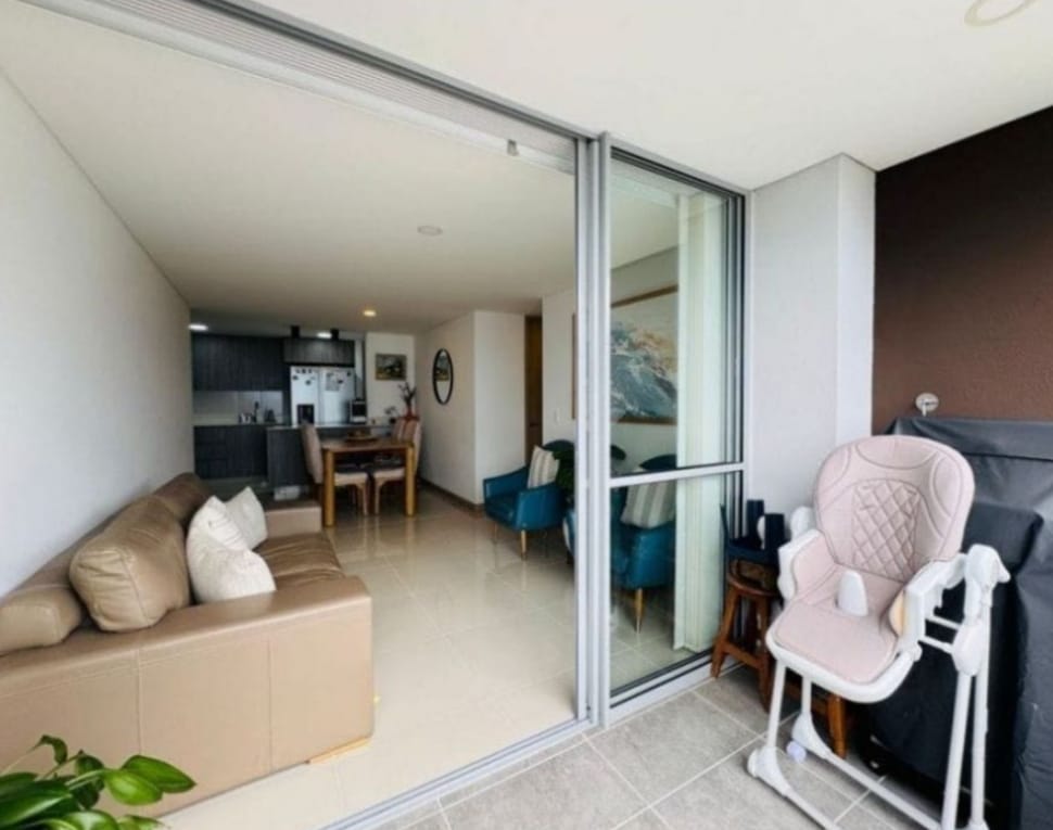 Apartamento en venta en Camino Verde, Envigado · foto 2 de 7
